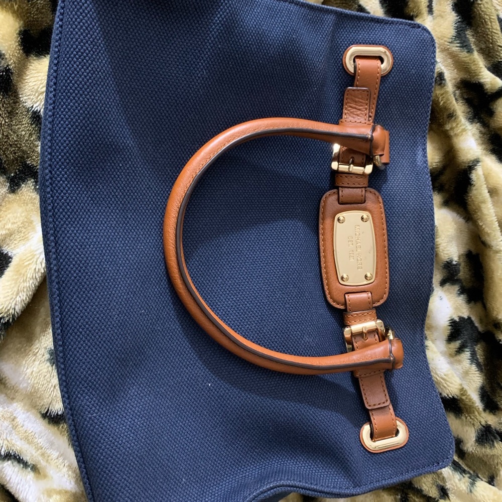 Authentic MK Hamilton satchel